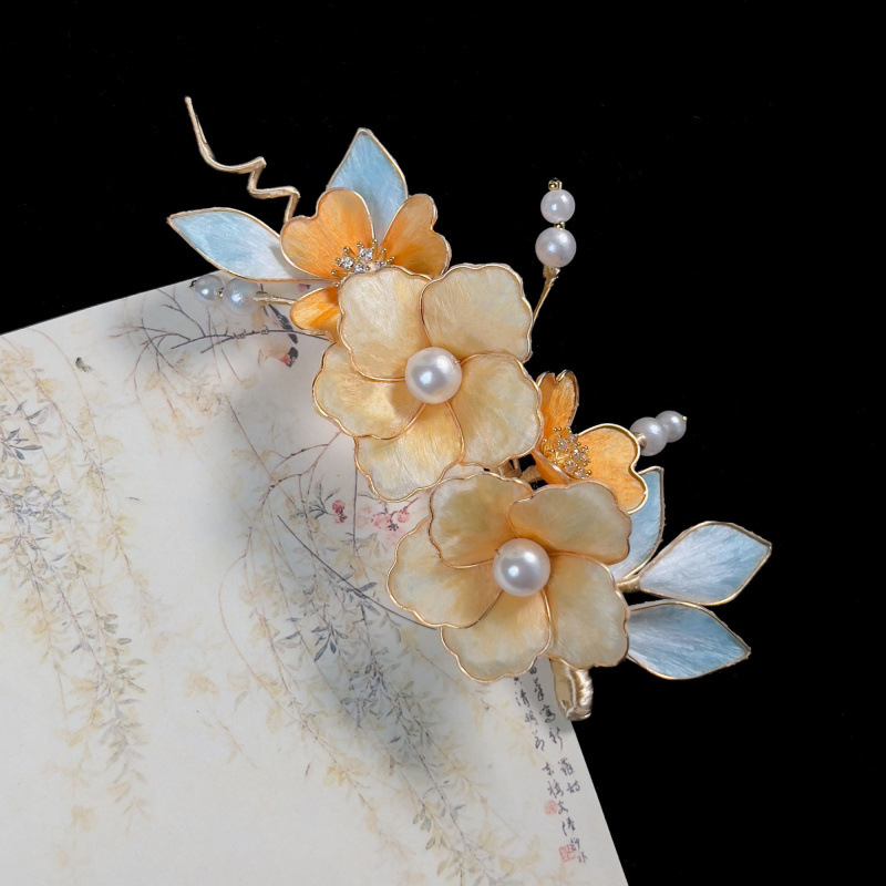 Soft colours and branching forms · sample reference photograph